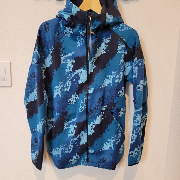 Adidas Z.N.E. Performance Hoodie - size M - Picture 3 of 9